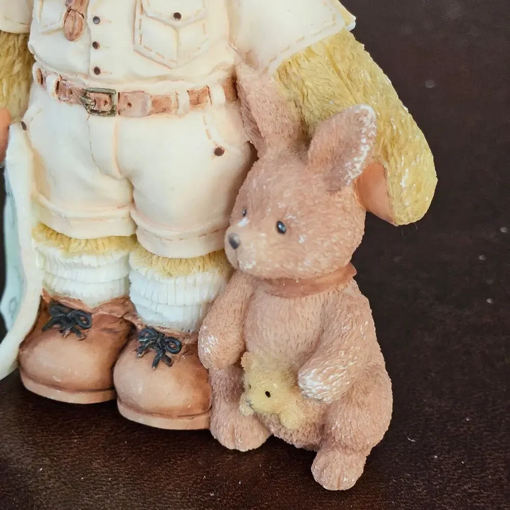 Vintage 1997 Bazza from Australia Figurine – Priscilla Hillman for Enesco